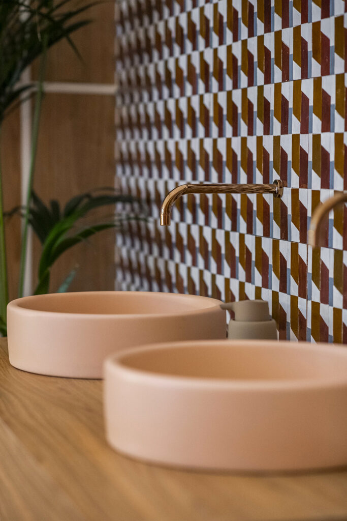 Ateliers Zelij Bathroom hospitality zellige
